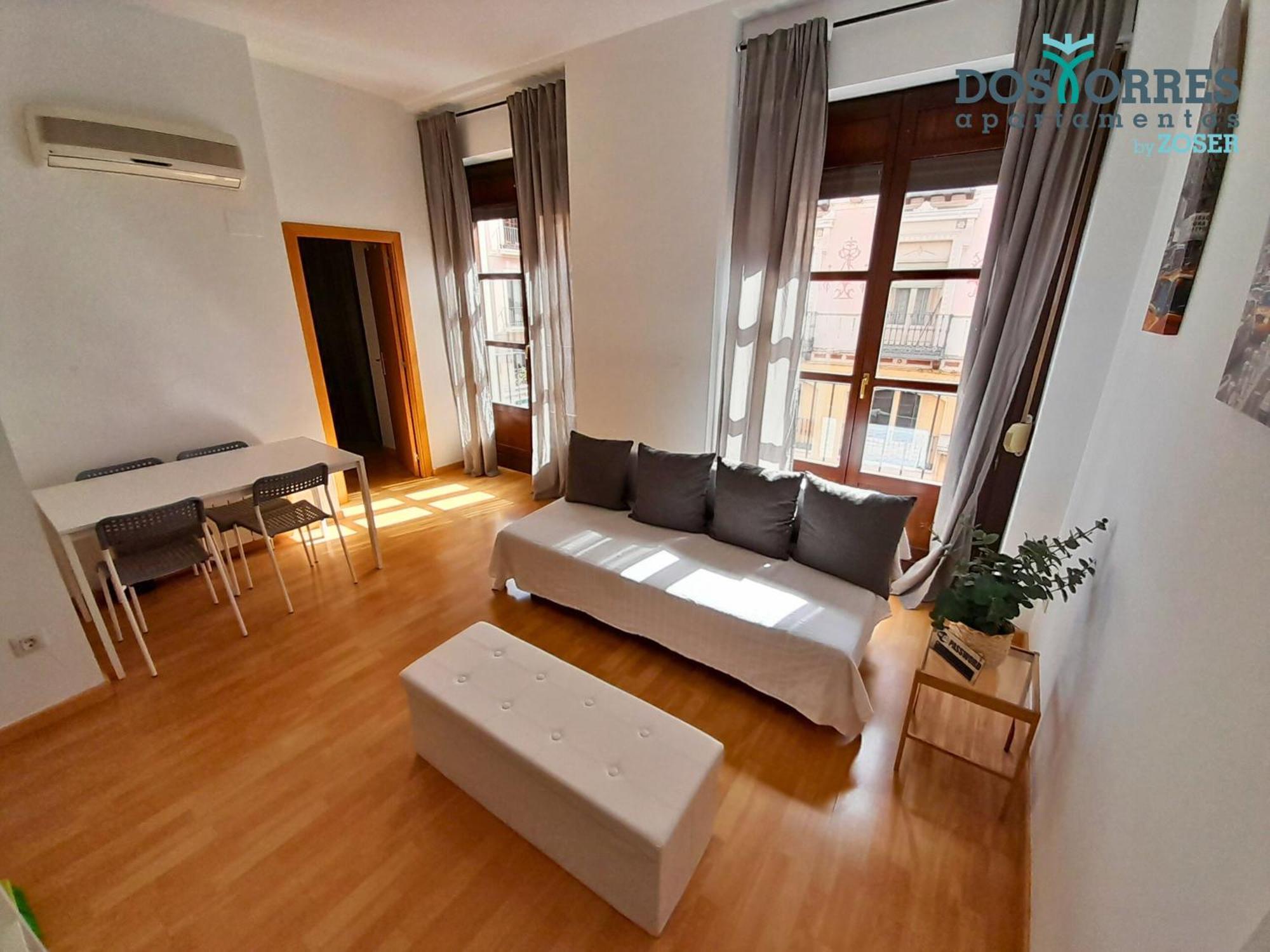 Dos Torres Pilar Suites- Balcones Con Vistas A La Ciudad Zaragoza Dış mekan fotoğraf